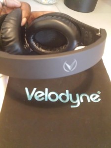 Headphone Top Logo